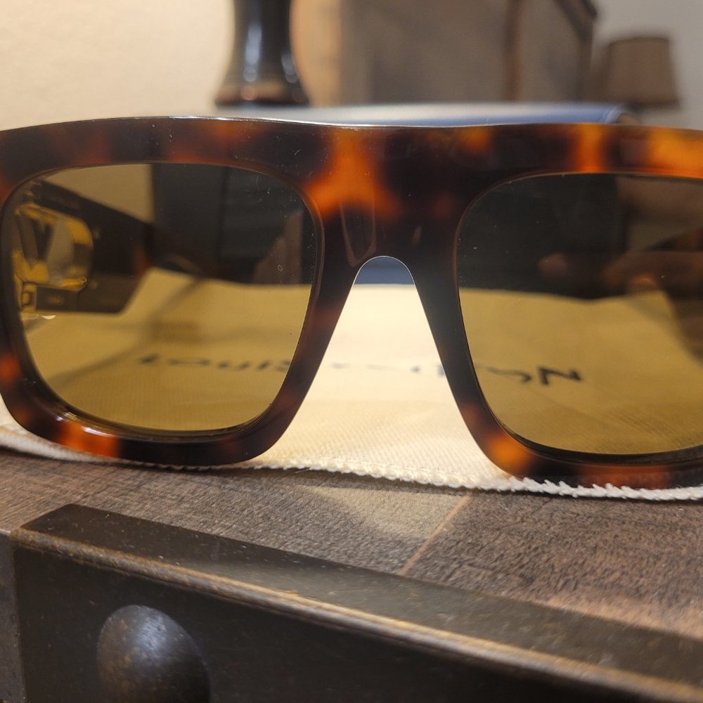 LV Link Square Sunglasses - Picture 2 of 8